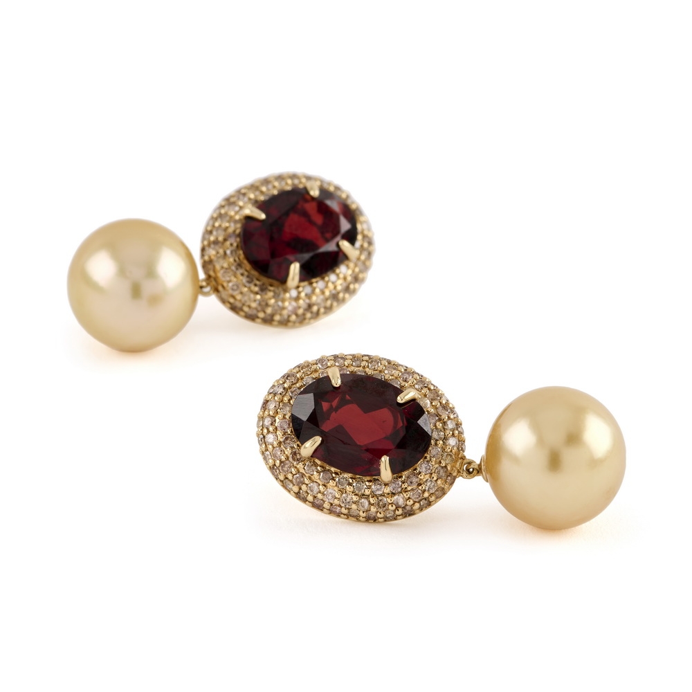 Faceted Garnet and Cognac Diamond Golden Pearl Drops E-1828-0001,_Dia_Faceted_Garnet_w_Golden_Pearl_Drops.jpg